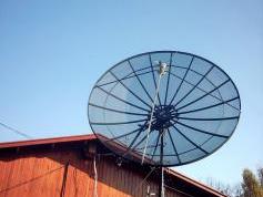 Kaul Tronics Inc KTI Prime Focus MESH dish with diameter 300 cm with C KU corrotor Chapparal