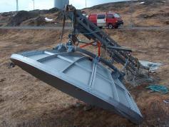Eduard Bach antenna dammage in Greenland after storm 02