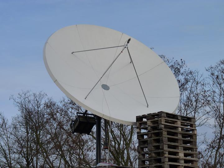 Eutelsat W2 at 16.0 e _ wide footprint_PF Prodelin 3.7 m